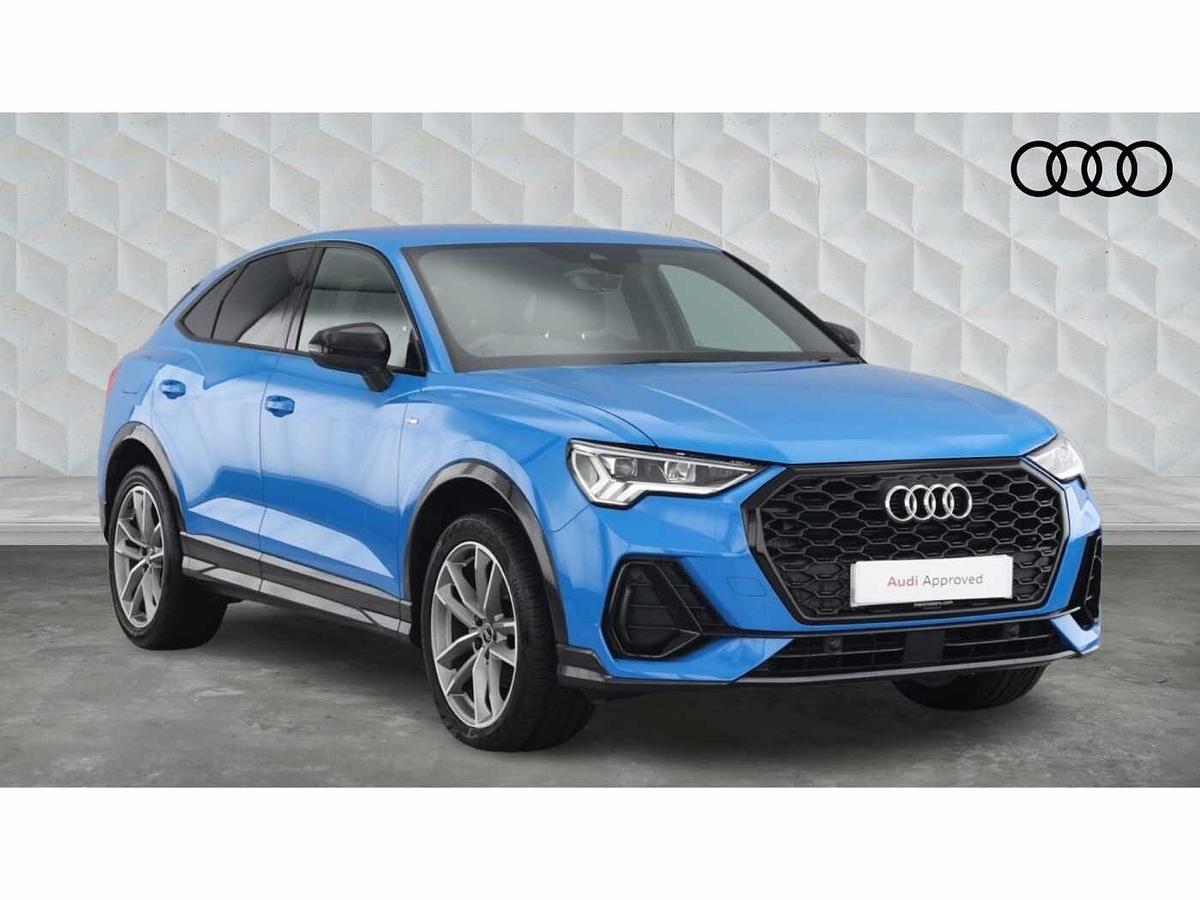 Main listing image - Audi Q3