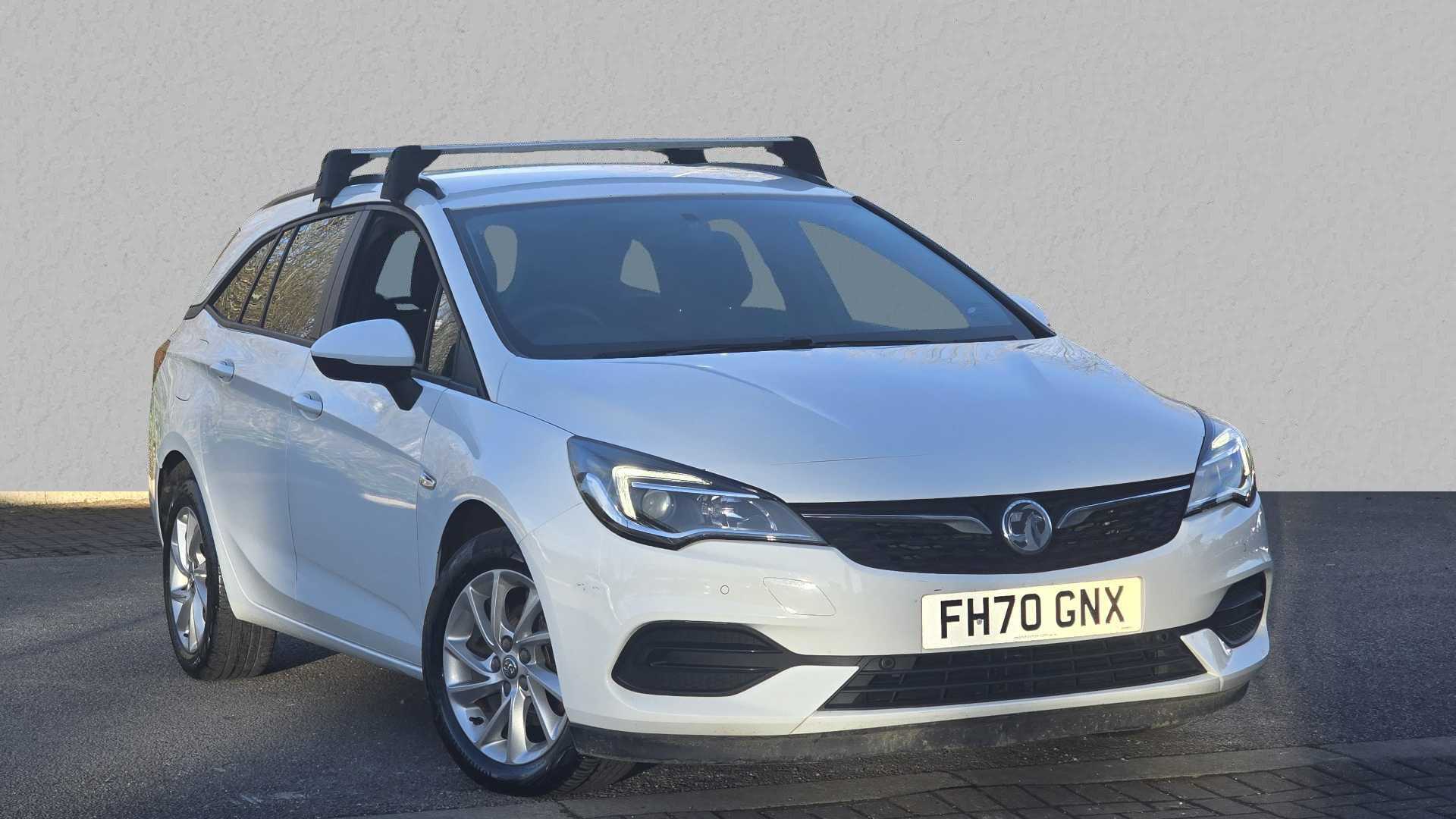 Main listing image - Vauxhall Astra Sports Tourer