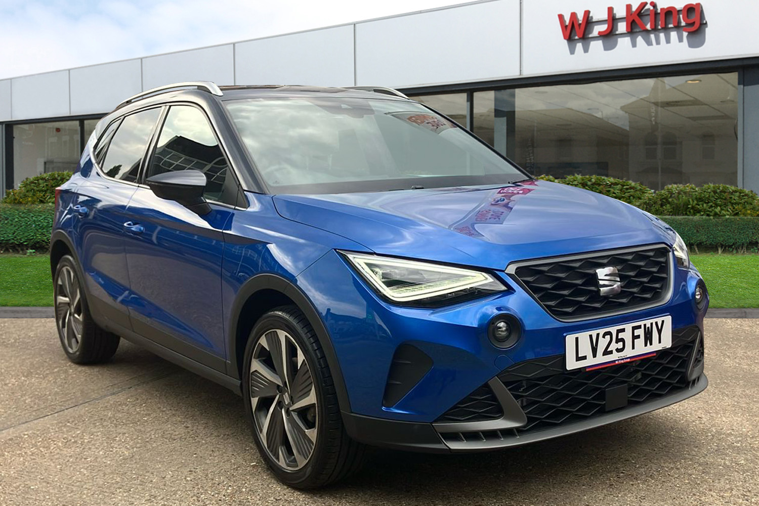 Main listing image - SEAT Arona