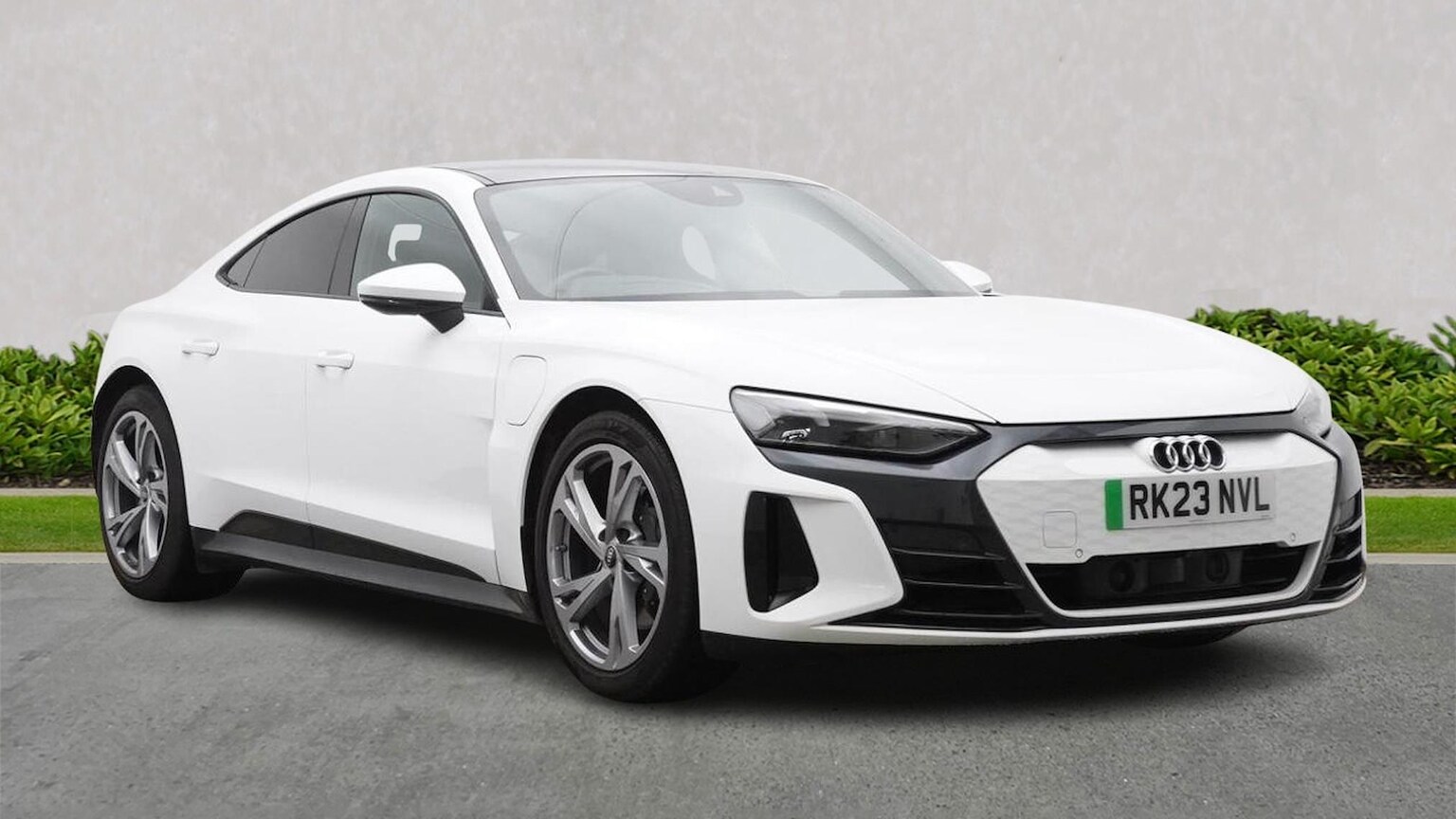 Main listing image - Audi e-tron GT