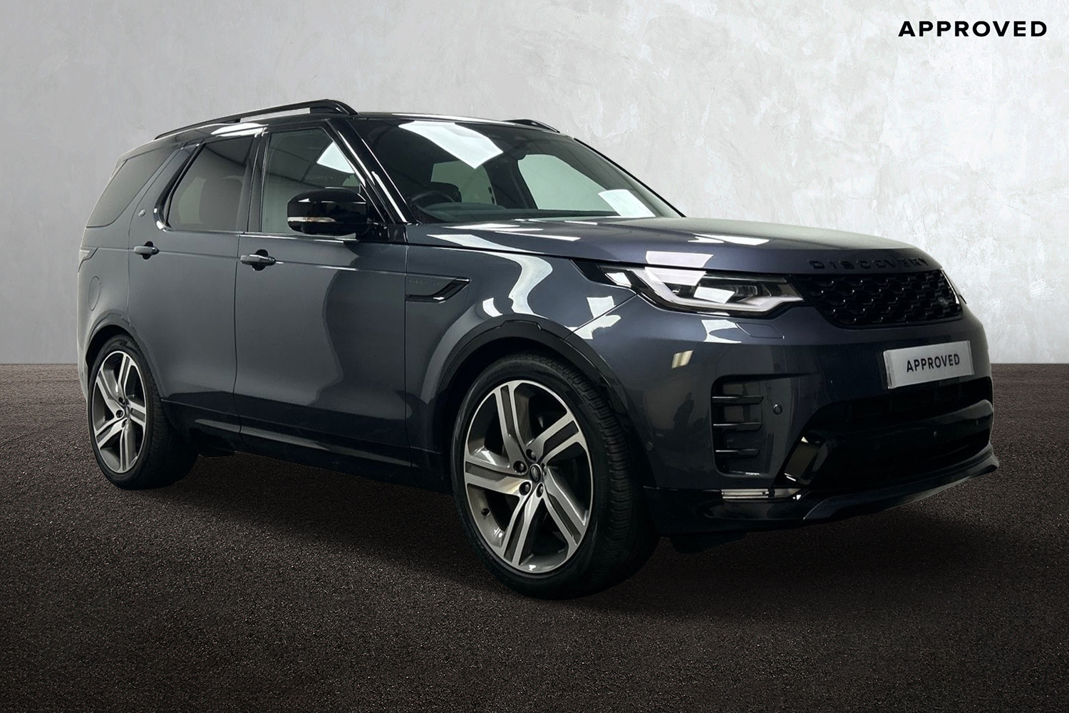 Main listing image - Land Rover Discovery