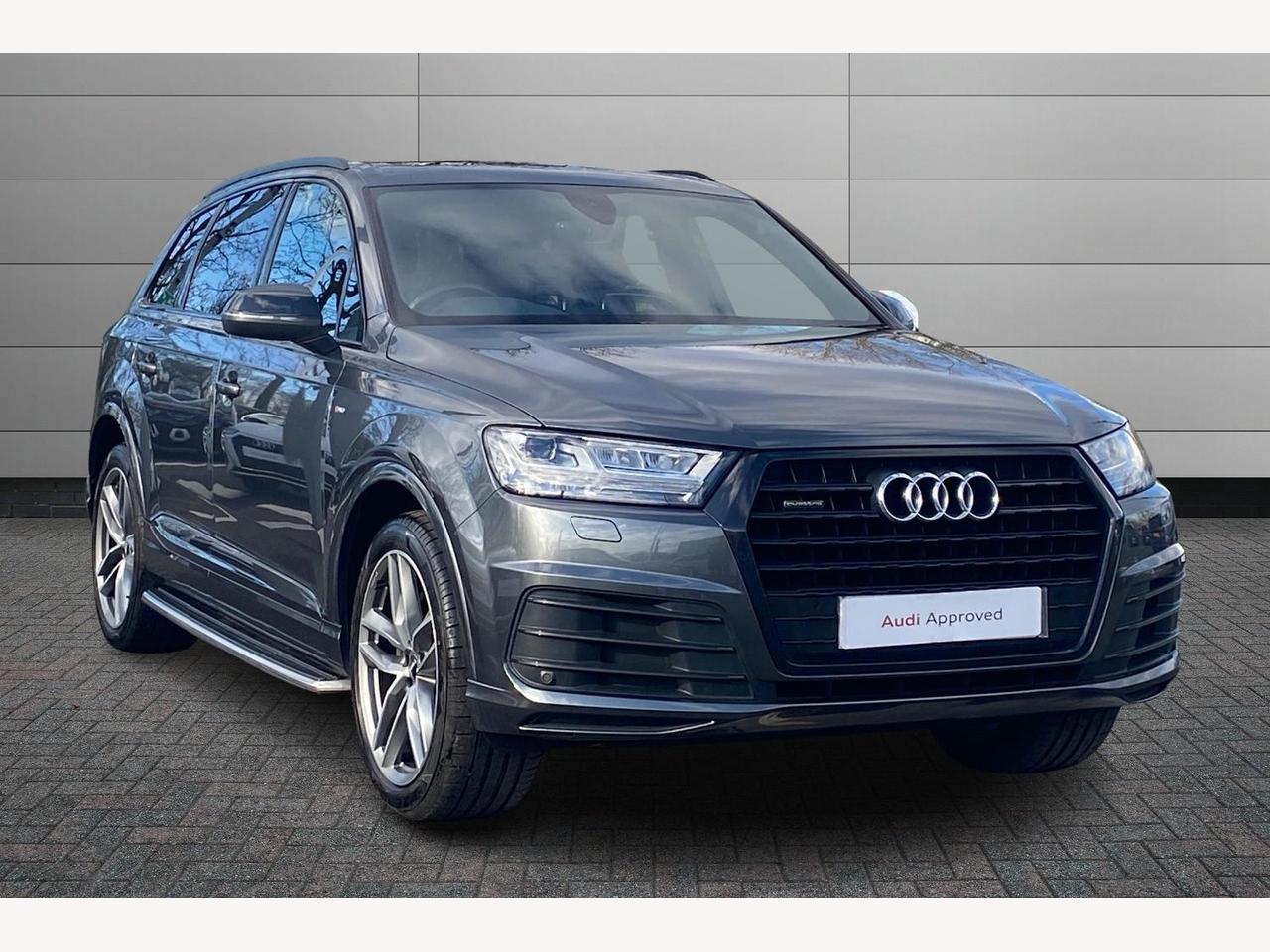 Main listing image - Audi Q7