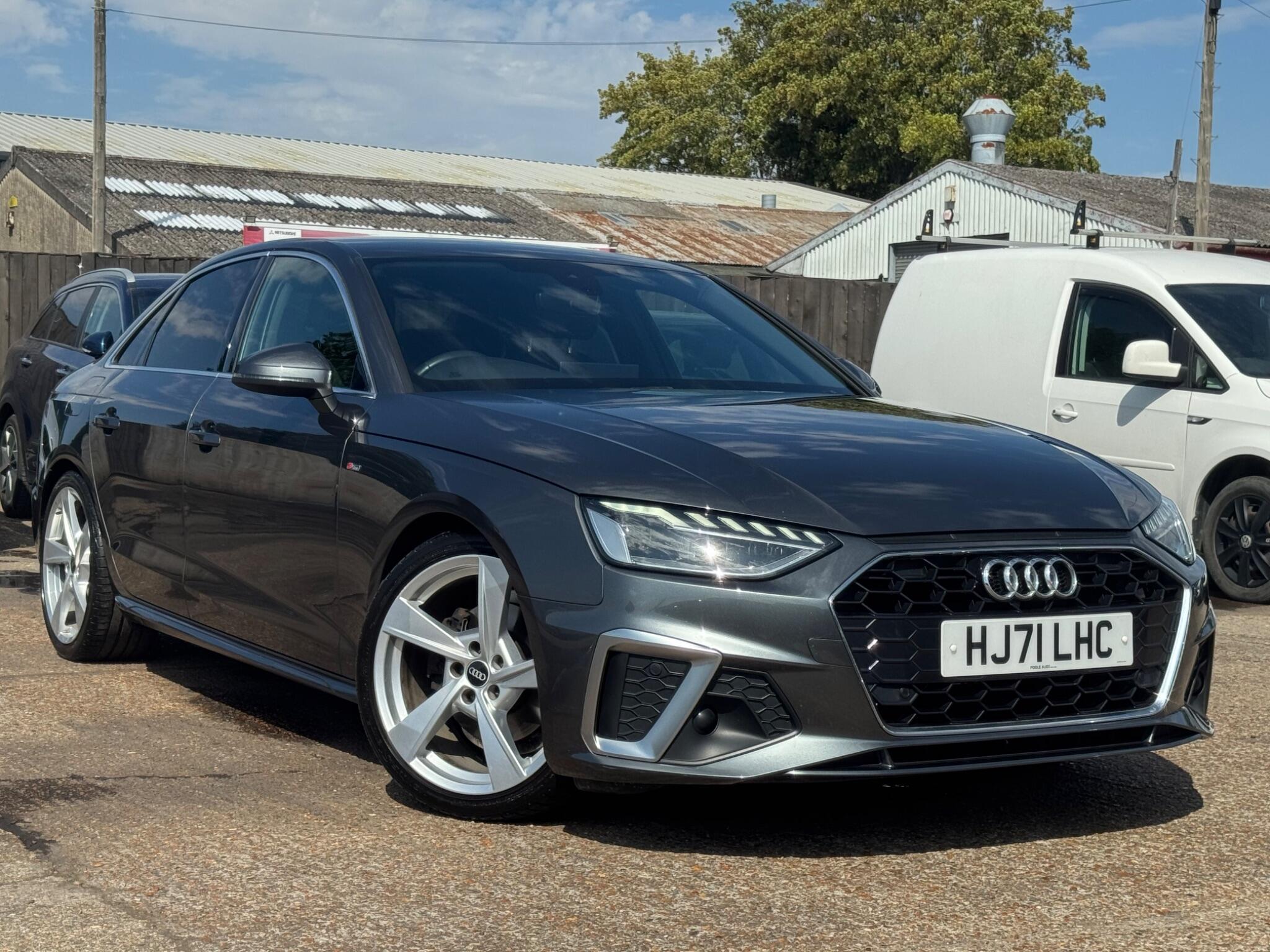 Main listing image - Audi A4