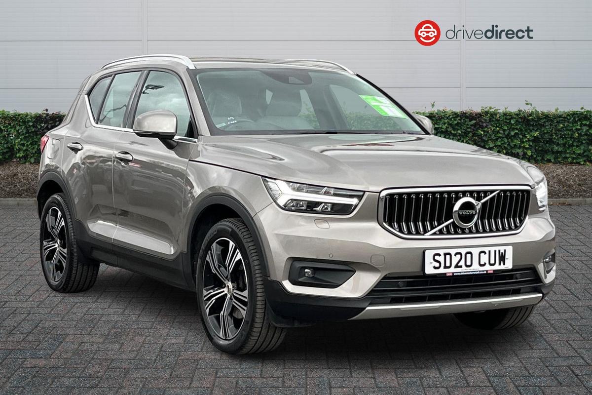 Main listing image - Volvo XC40