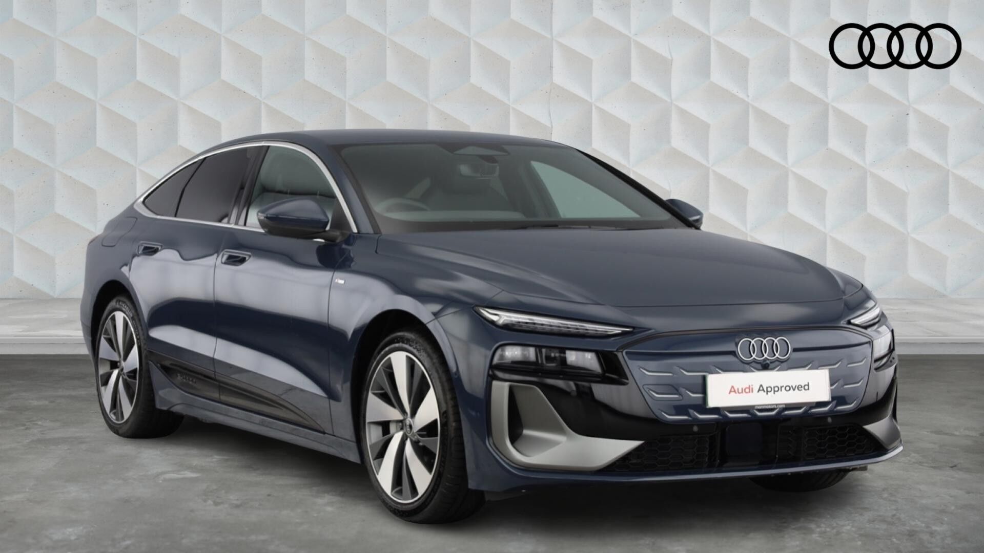 Main listing image - Audi A6