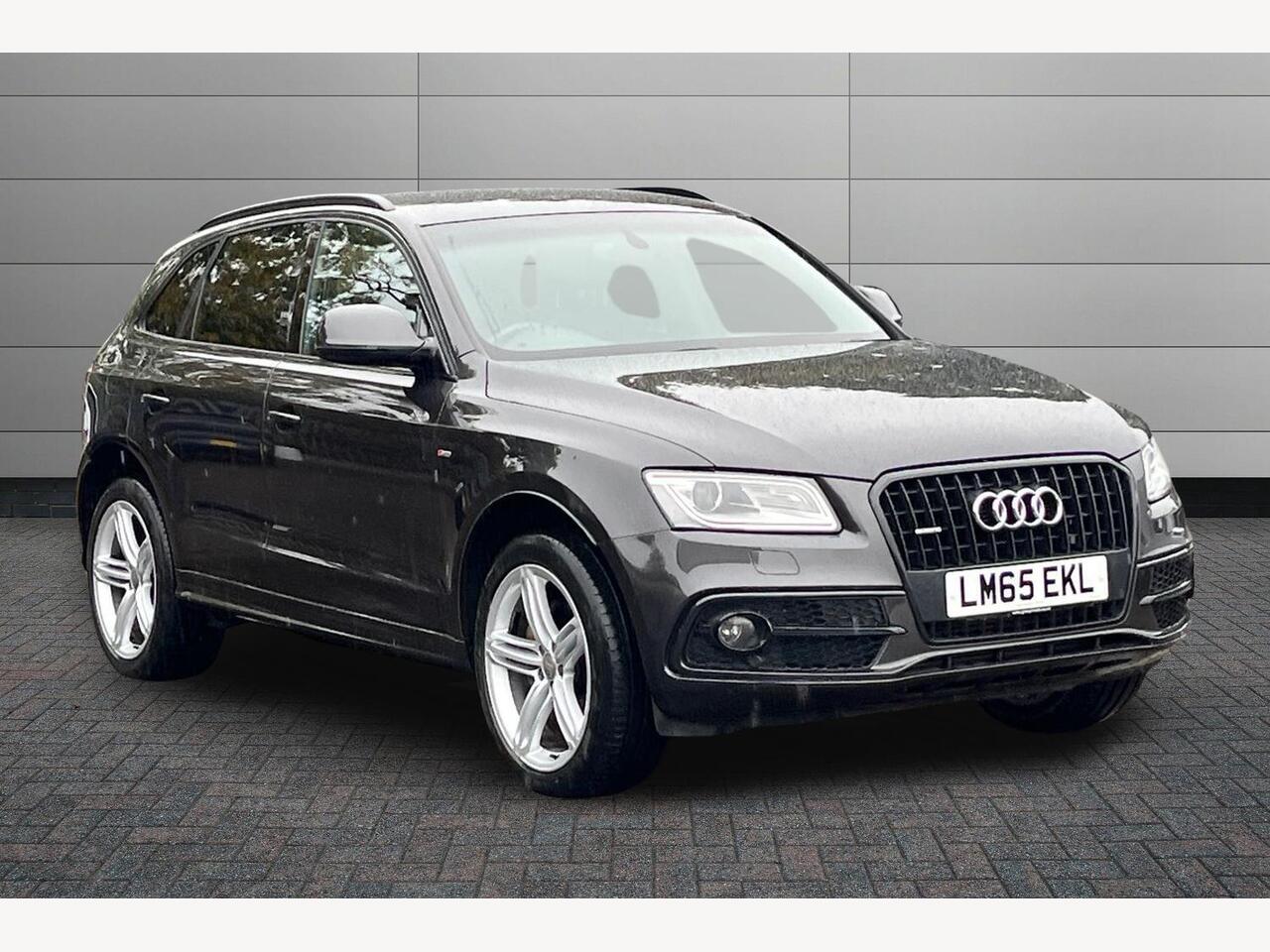 Main listing image - Audi Q5