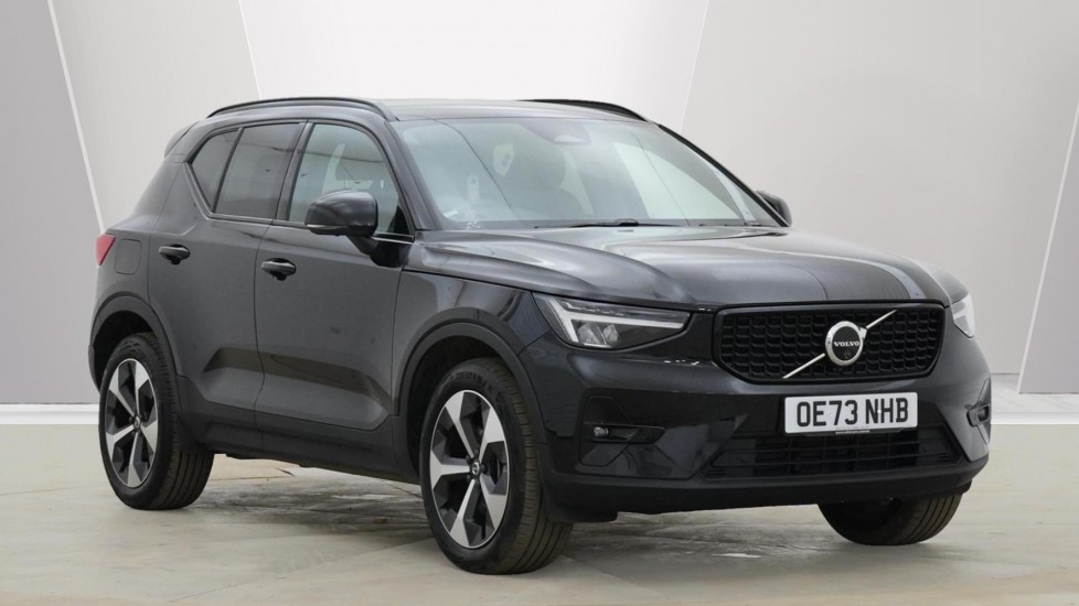 Main listing image - Volvo XC40