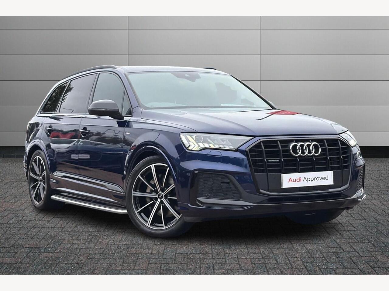 Main listing image - Audi Q7