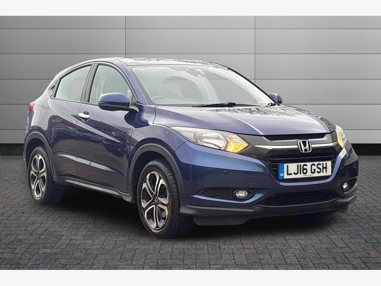 Main listing image - Honda HR-V