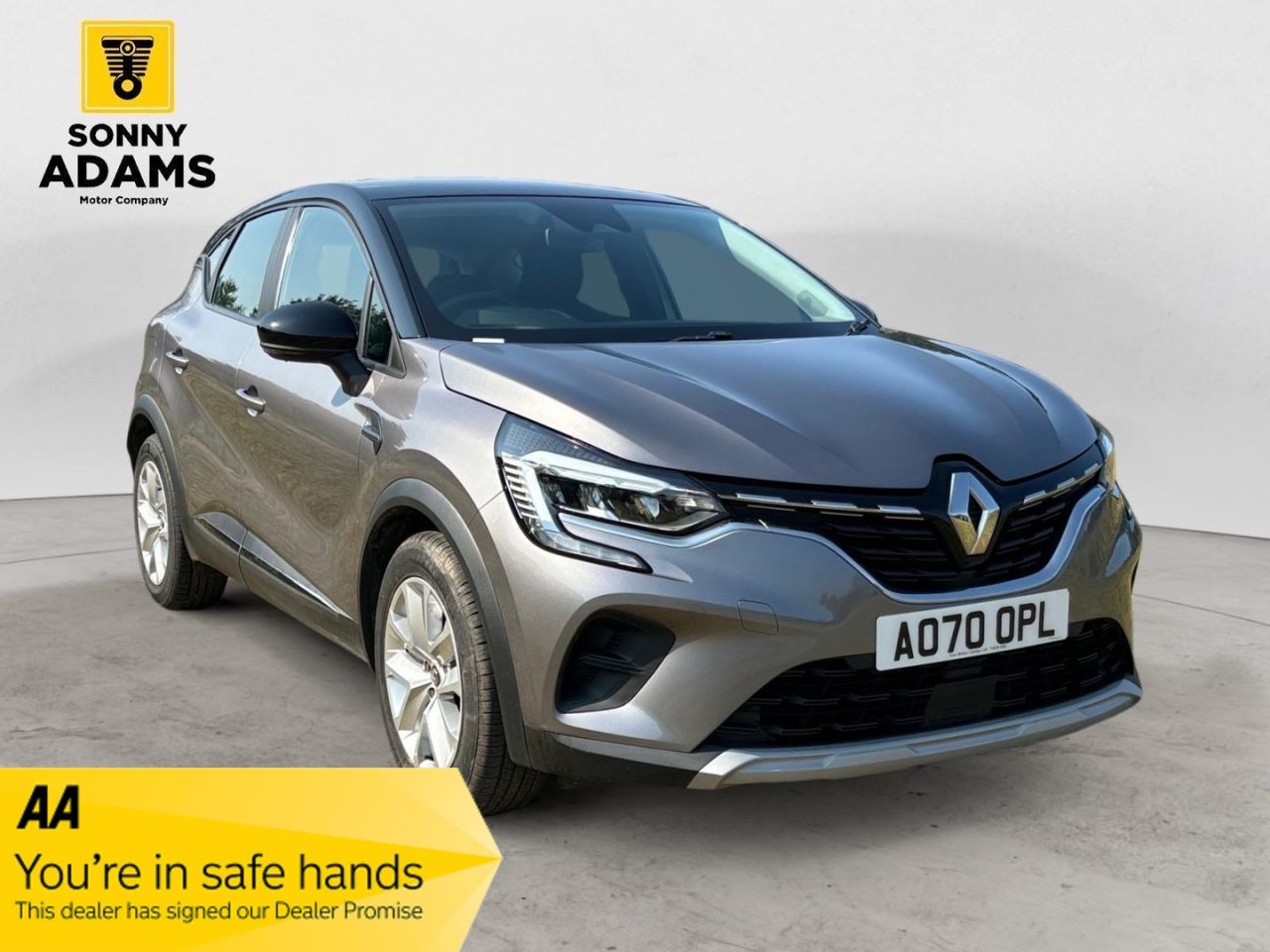 Main listing image - Renault Captur