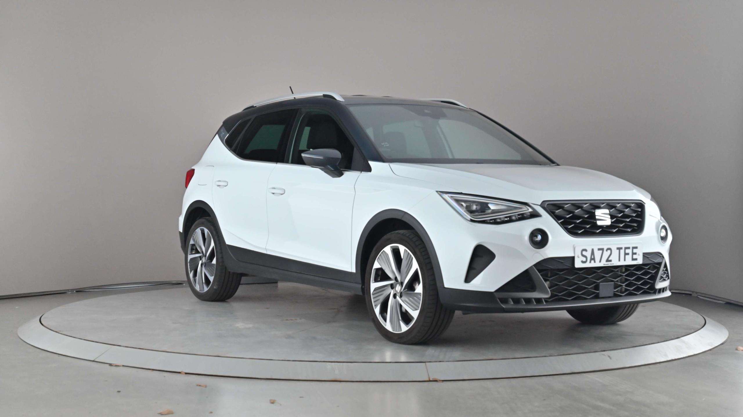 Main listing image - SEAT Arona