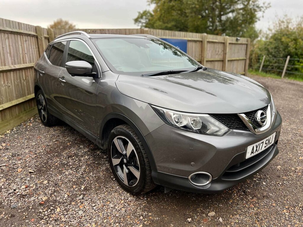 Main listing image - Nissan Qashqai