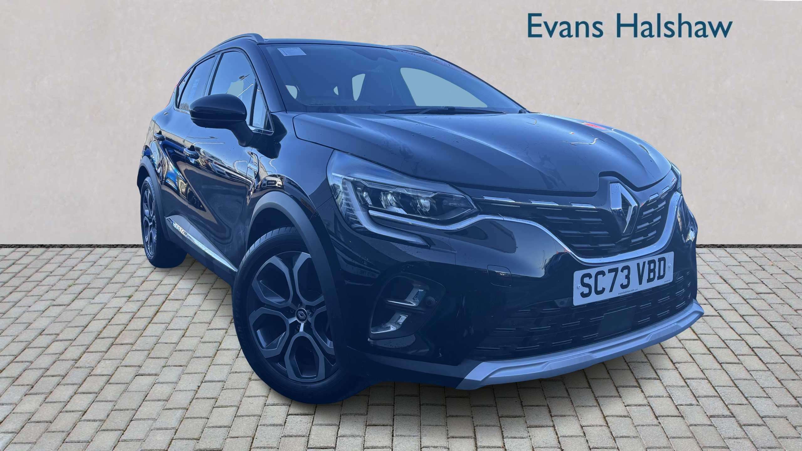 Main listing image - Renault Captur