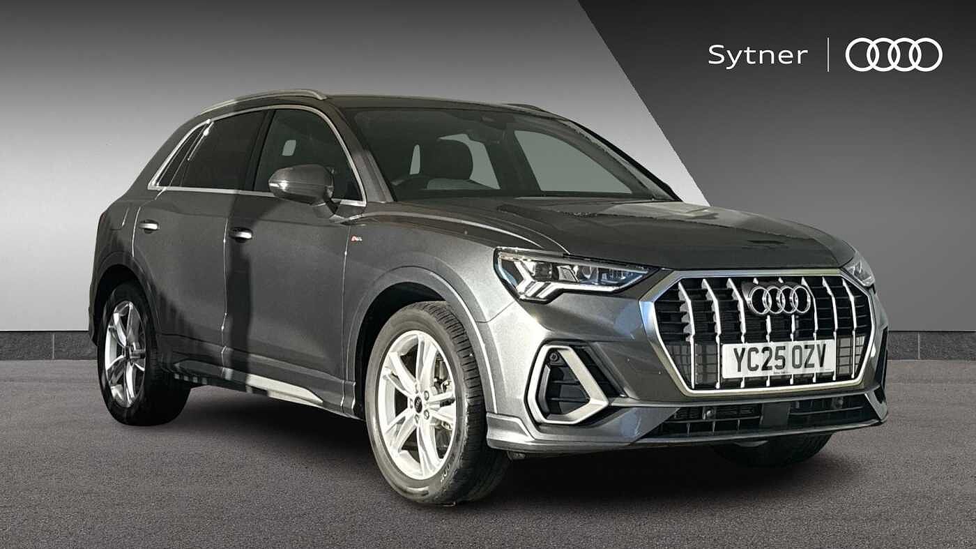 Main listing image - Audi Q3