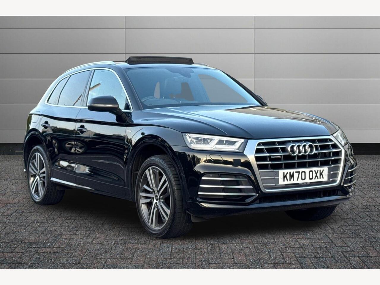 Main listing image - Audi Q5