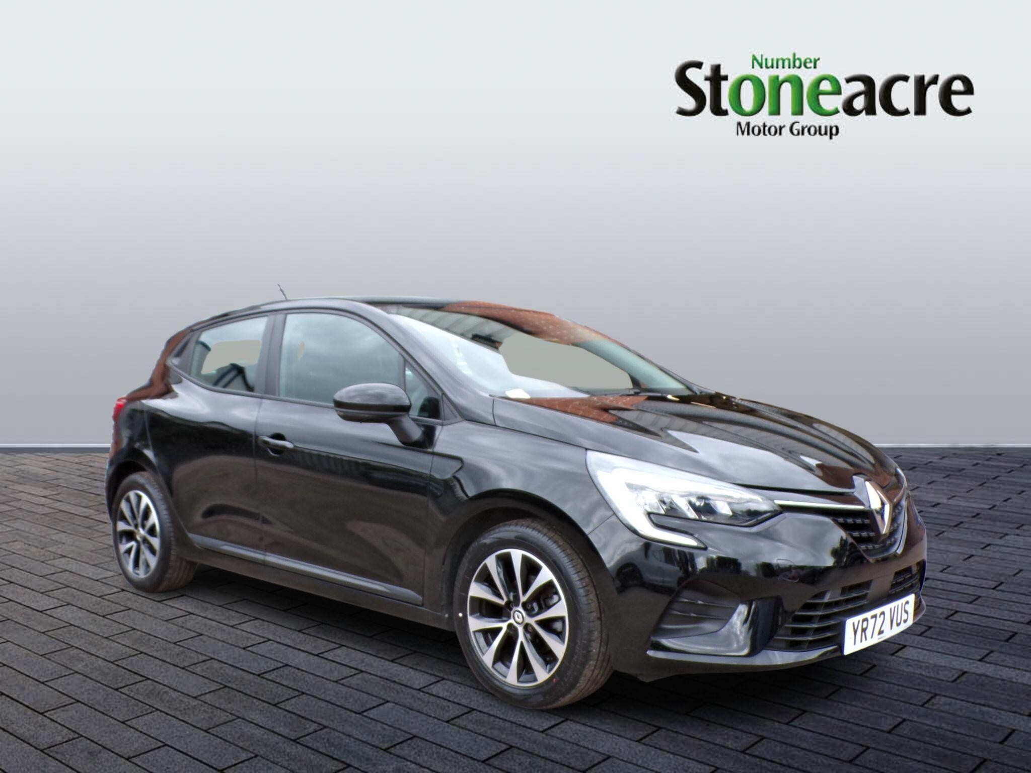 Main listing image - Renault Clio