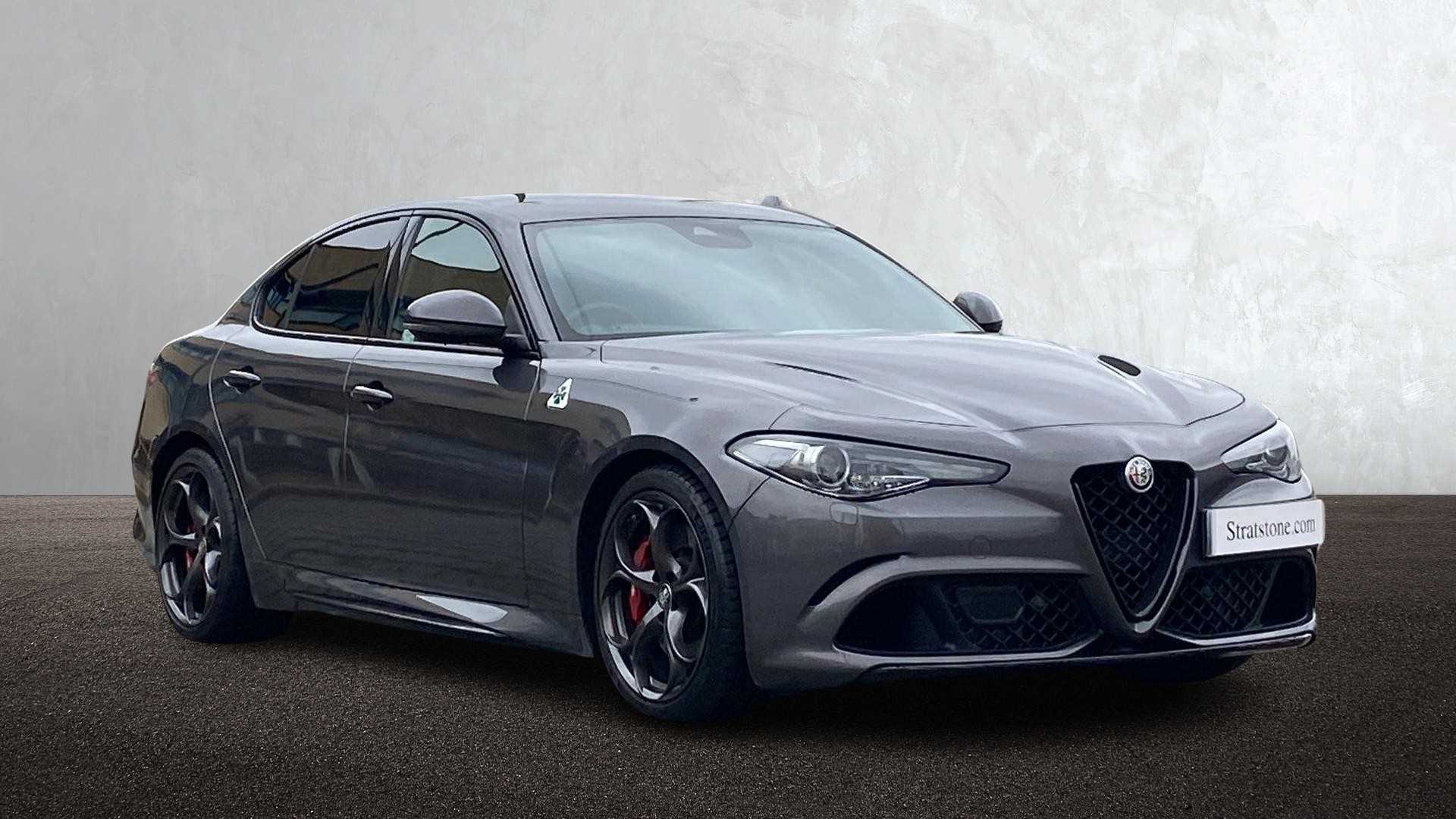 Main listing image - Alfa Romeo Giulia