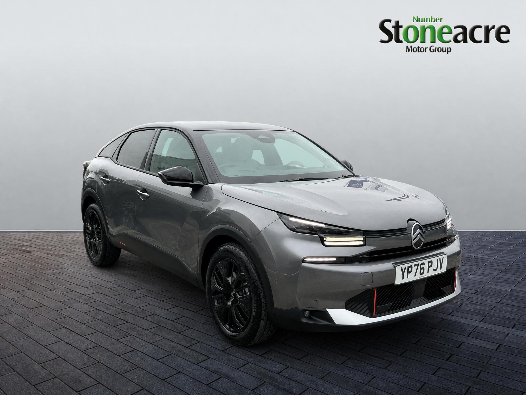 Main listing image - Citroen C4