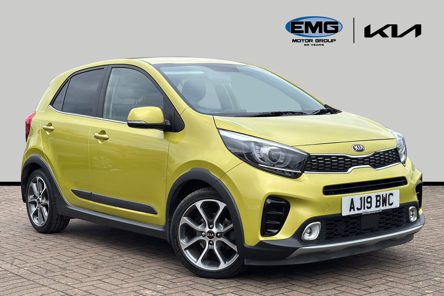 Main listing image - Kia Picanto