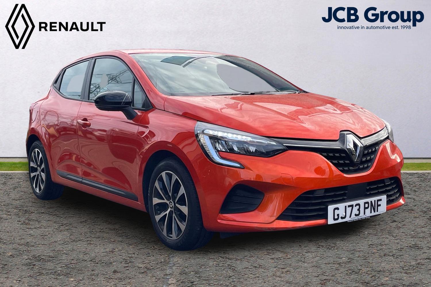 Main listing image - Renault Clio