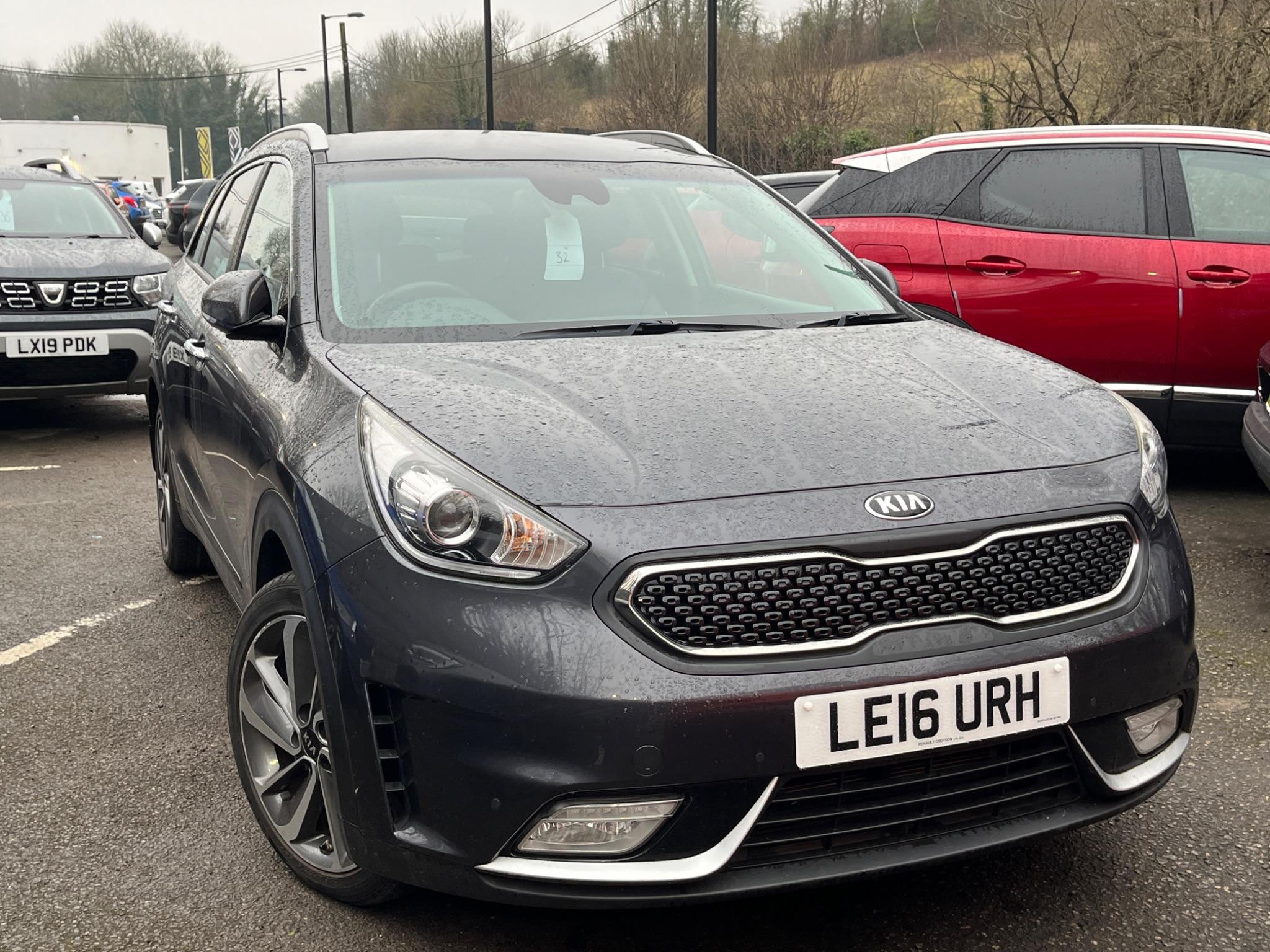 Main listing image - Kia Niro