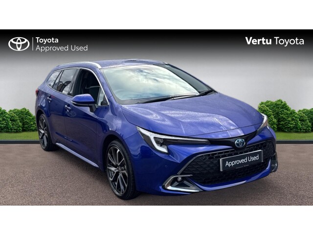 Main listing image - Toyota Corolla Touring Sport