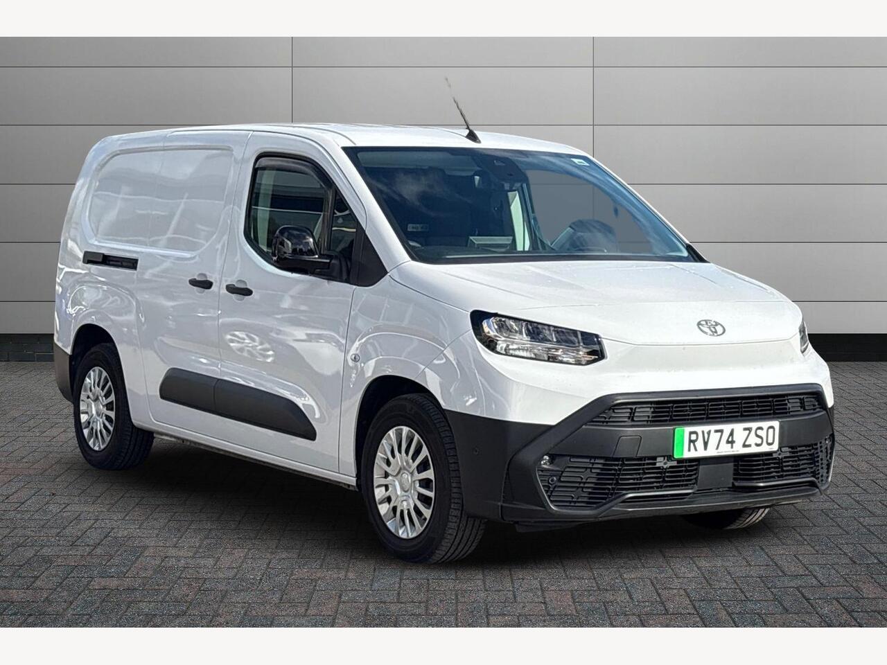 Main listing image - Toyota Proace City