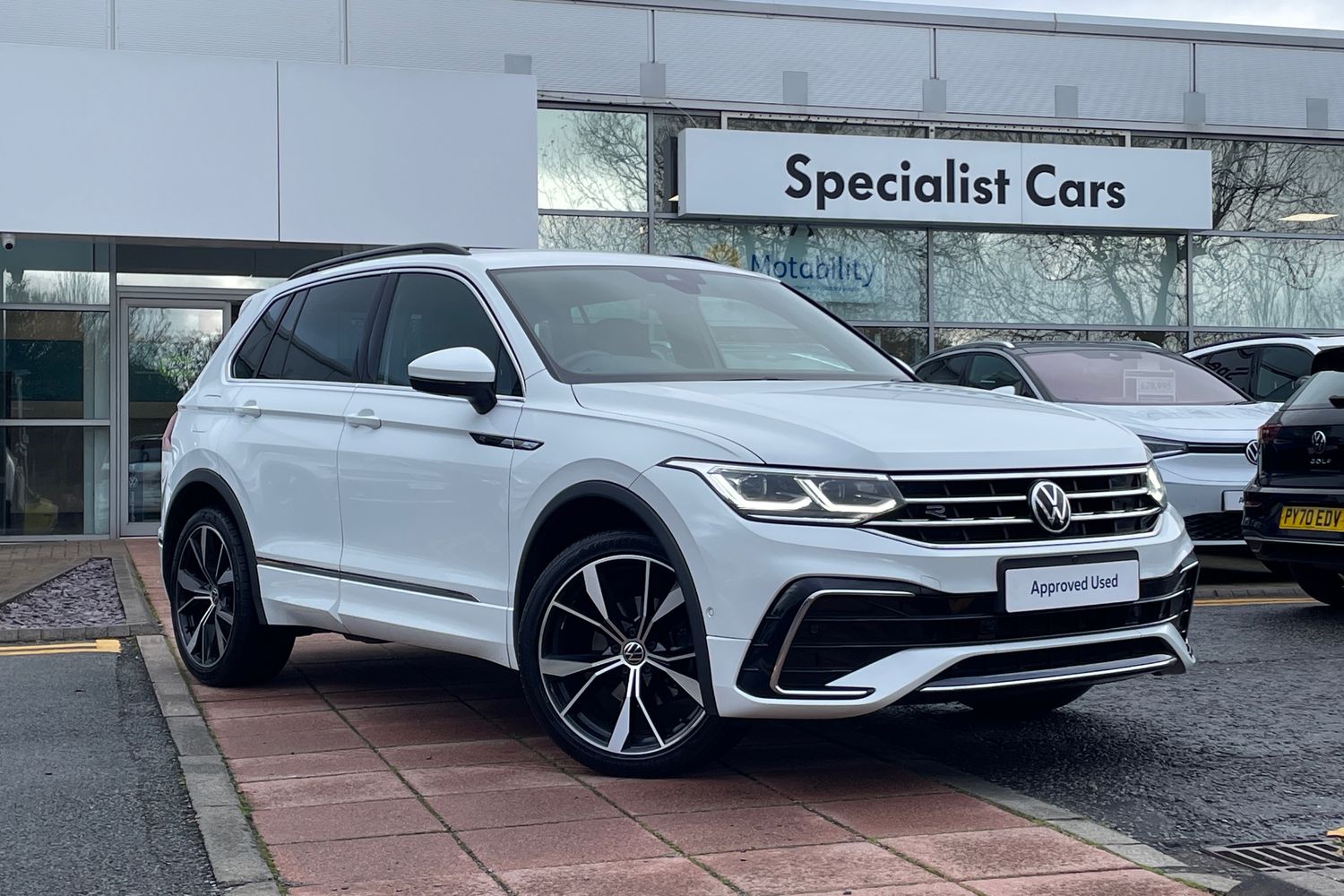 Main listing image - Volkswagen Tiguan