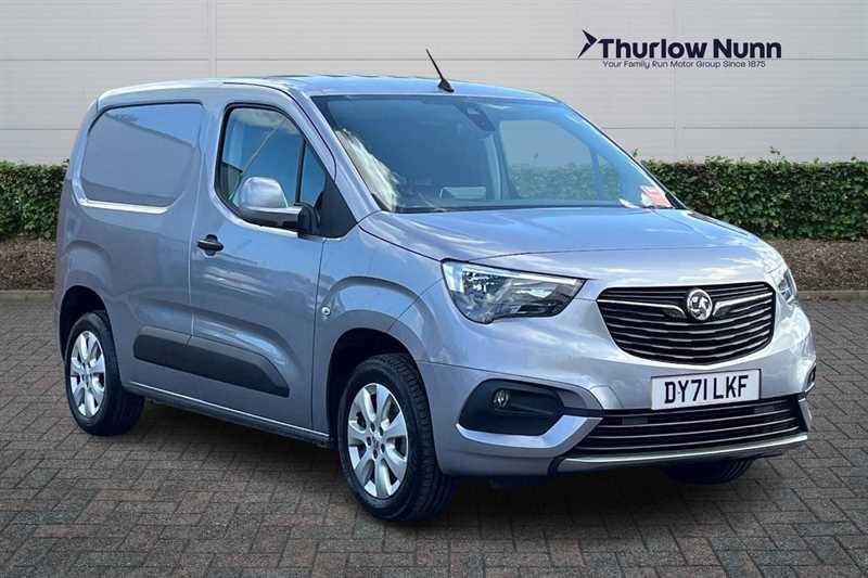 Main listing image - Vauxhall Combo Cargo