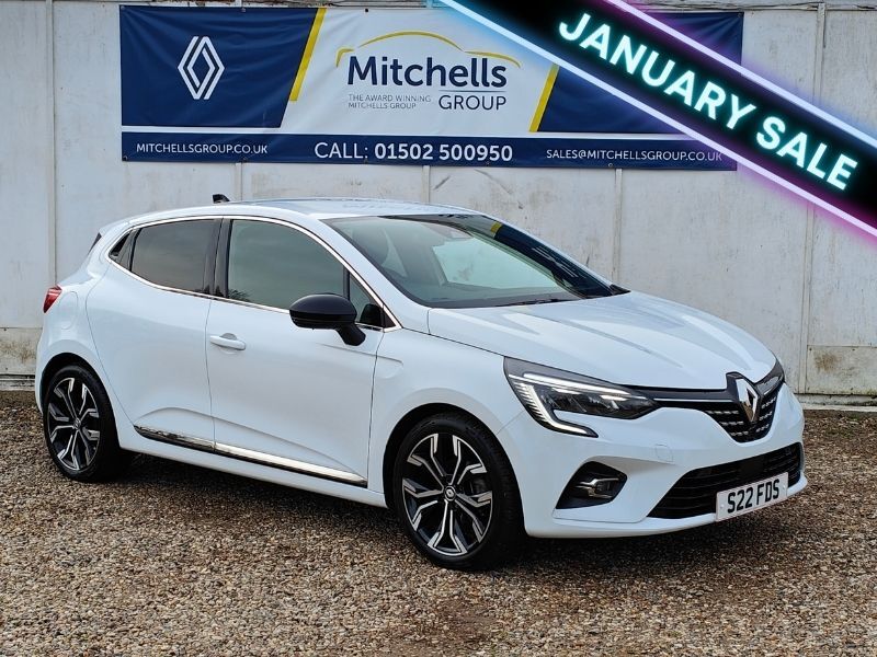 Main listing image - Renault Clio