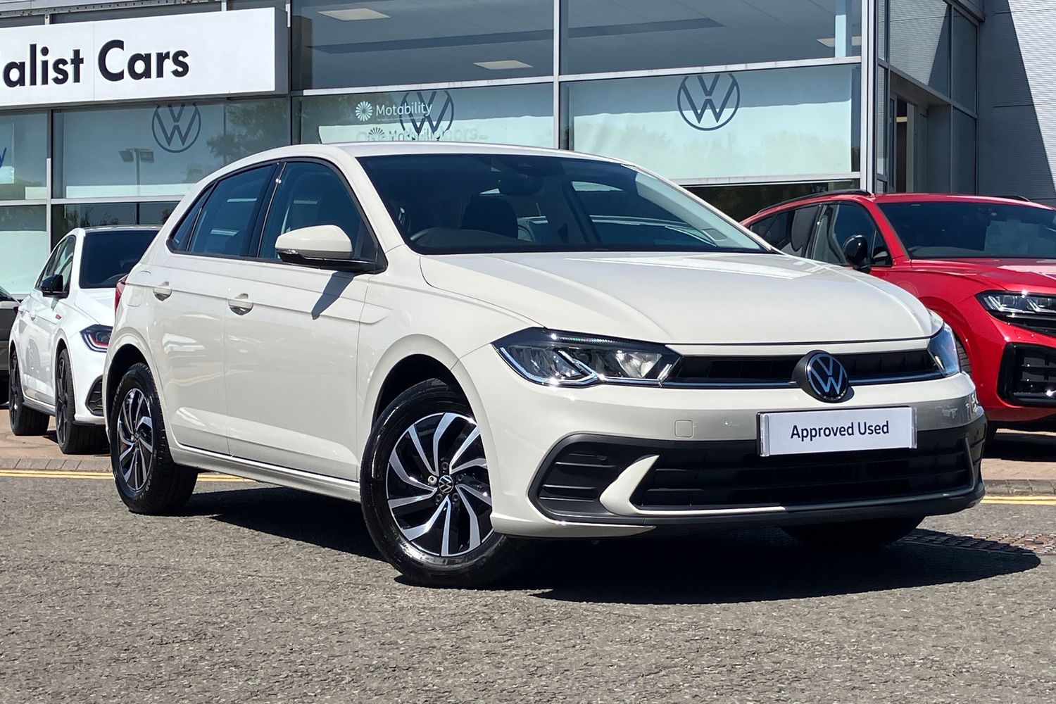 Main listing image - Volkswagen Polo