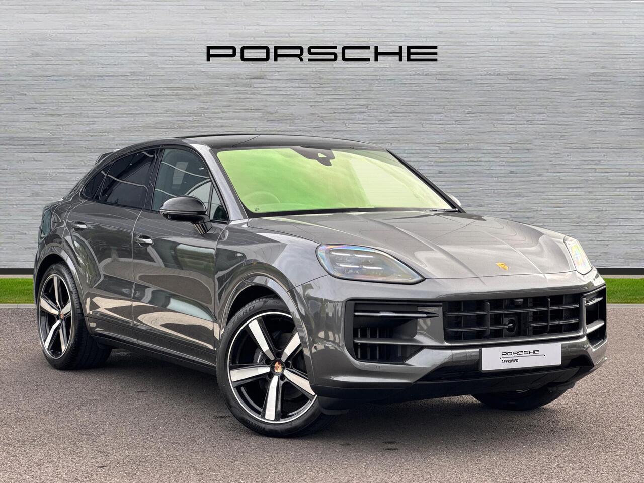 Main listing image - Porsche Cayenne