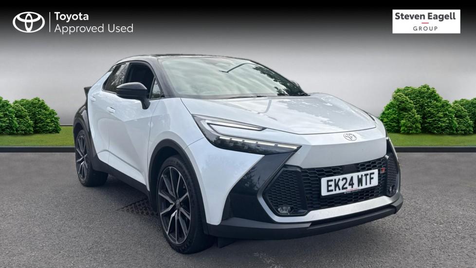 Main listing image - Toyota C-HR