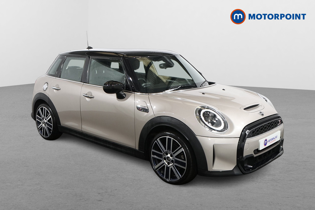 Main listing image - MINI Hatchback 5dr