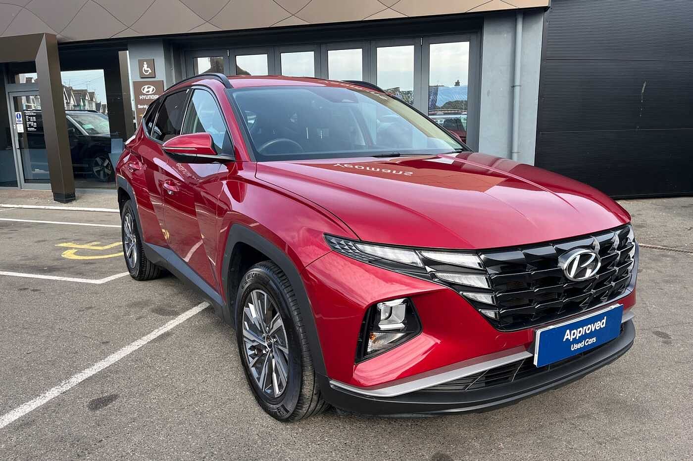 Main listing image - Hyundai Tucson
