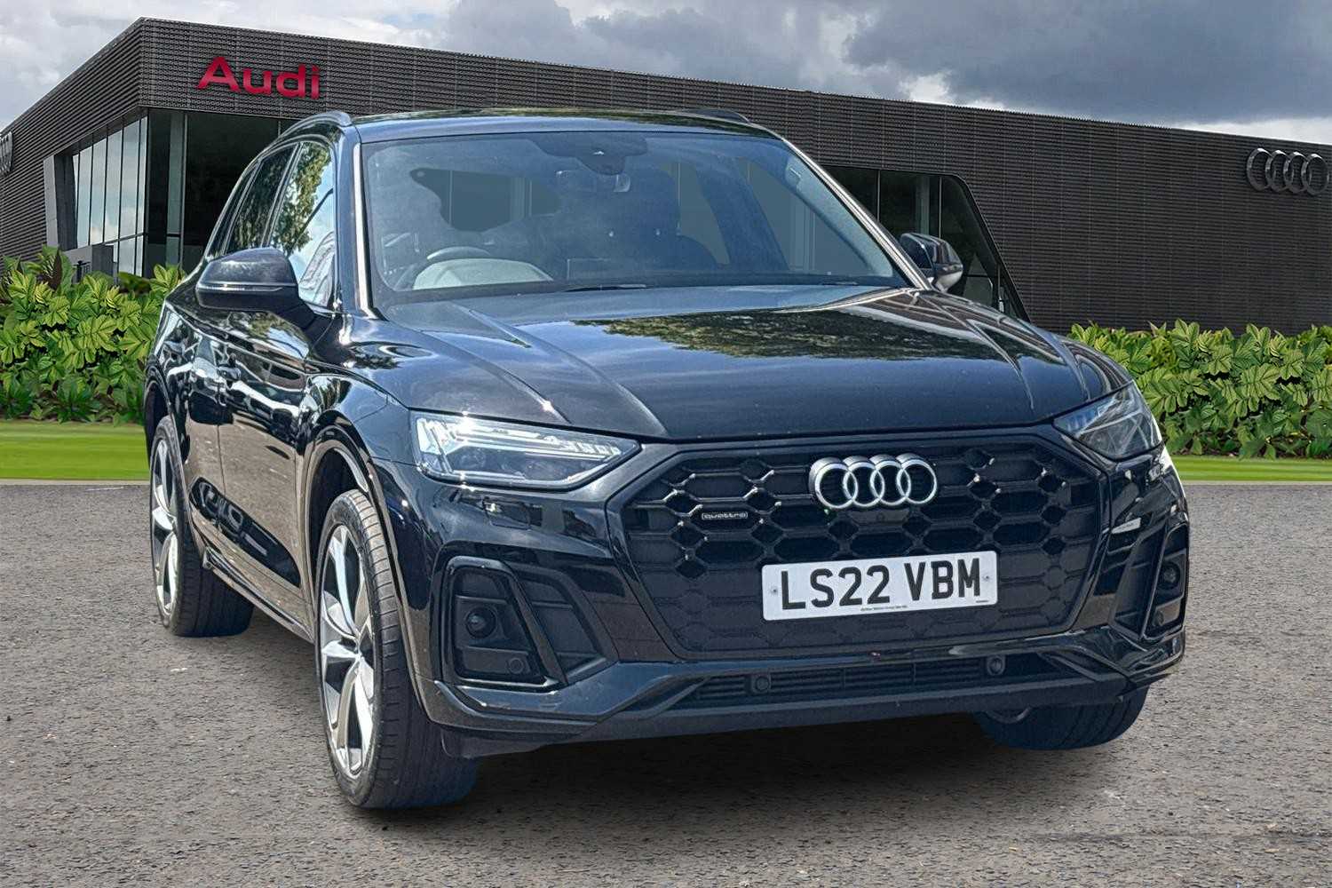 Main listing image - Audi Q5