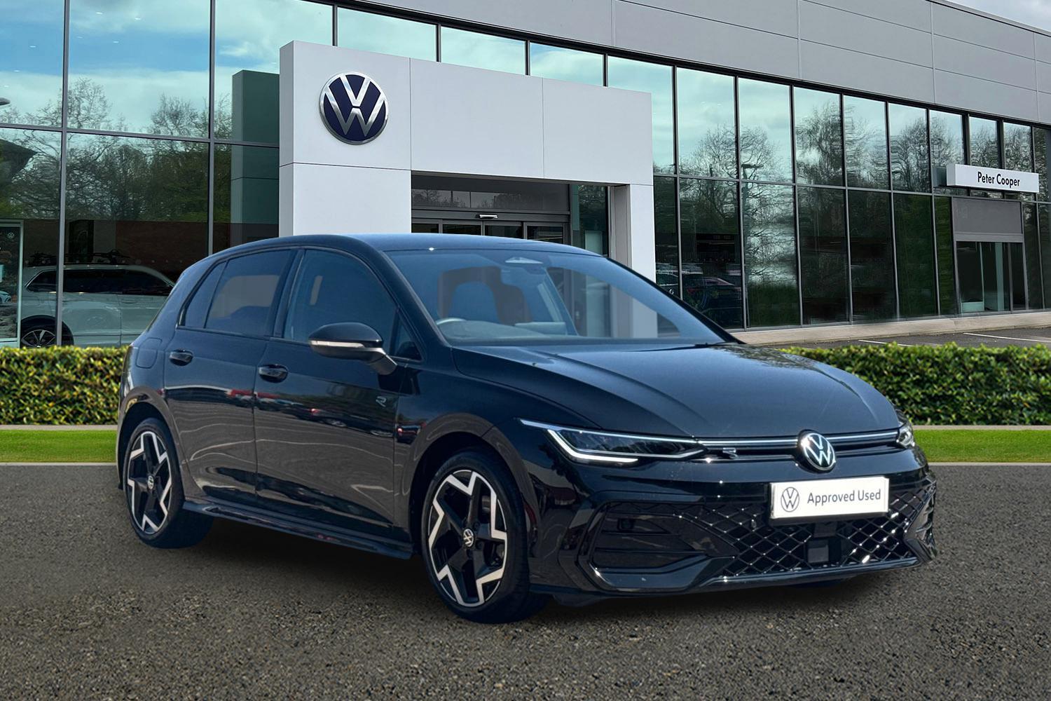 Main listing image - Volkswagen Golf