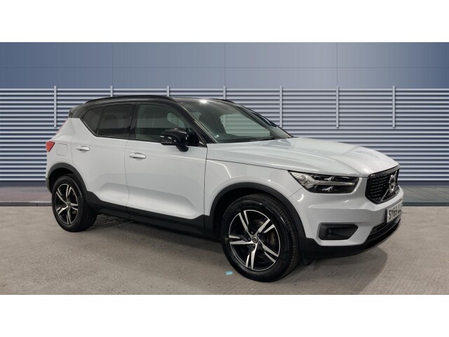 Main listing image - Volvo XC40