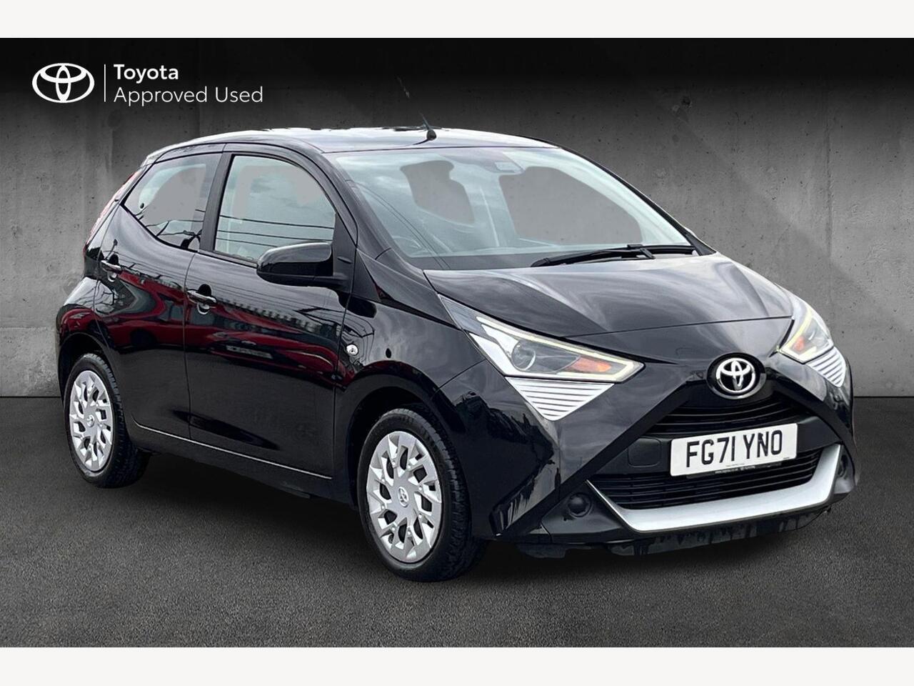 Main listing image - Toyota Aygo