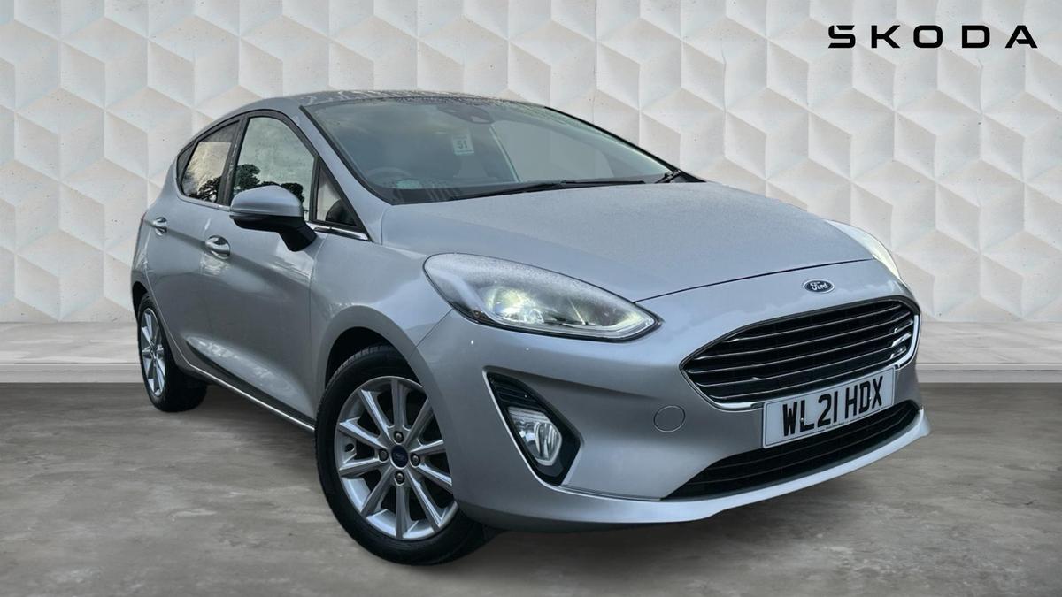 Main listing image - Ford Fiesta