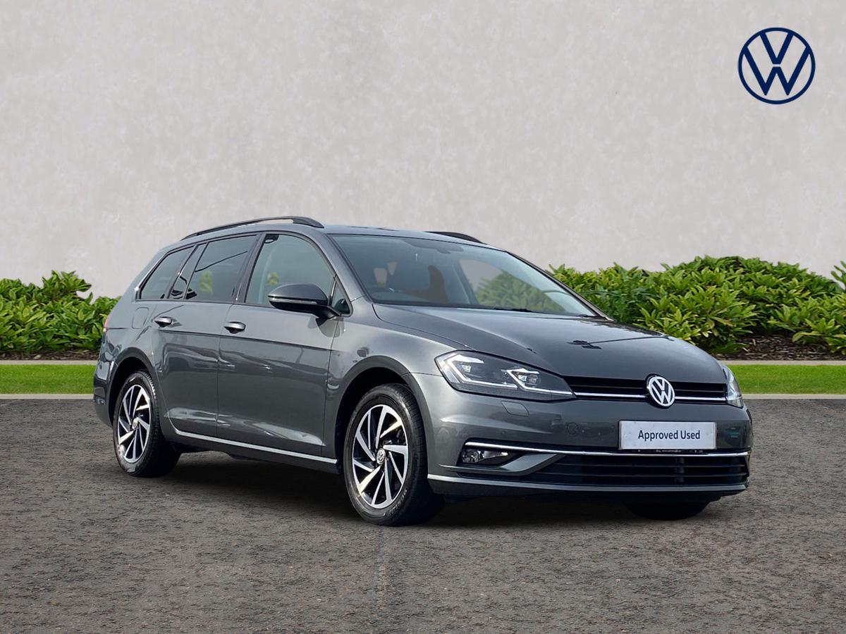 Main listing image - Volkswagen Golf