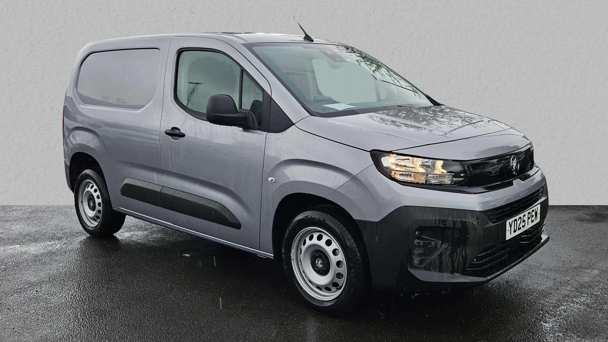 Main listing image - Vauxhall Combo Cargo