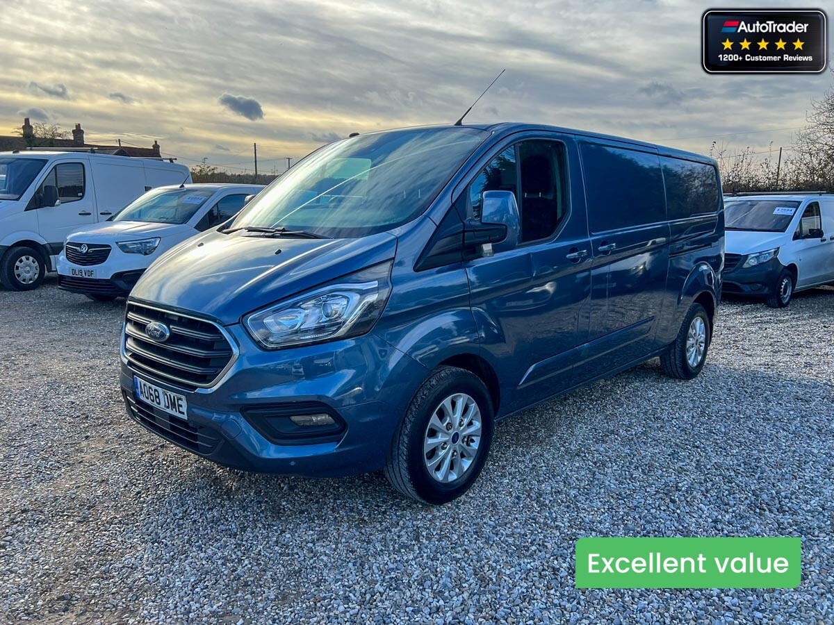 Main listing image - Ford Transit Custom