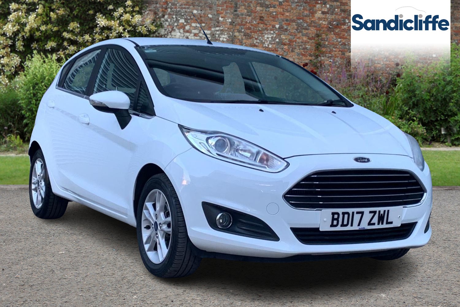 Main listing image - Ford Fiesta