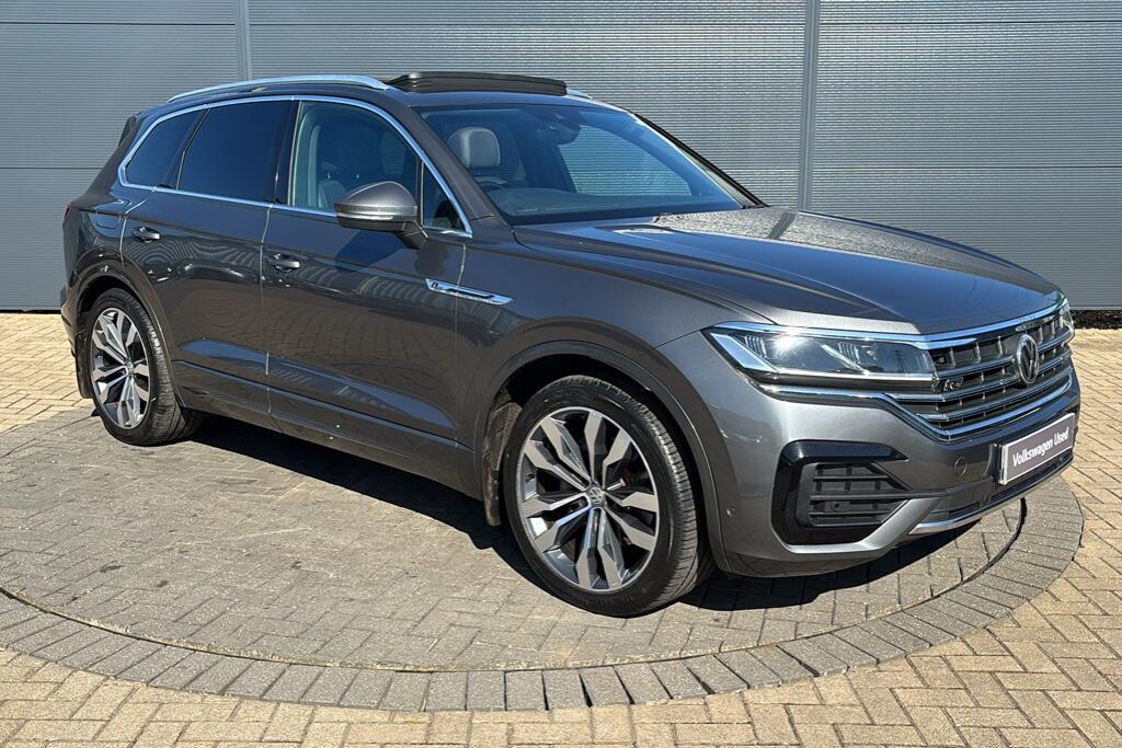 Main listing image - Volkswagen Touareg