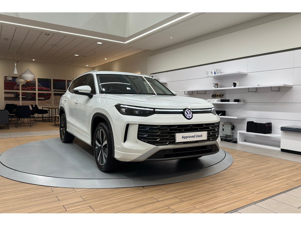 Main listing image - Volkswagen Tayron