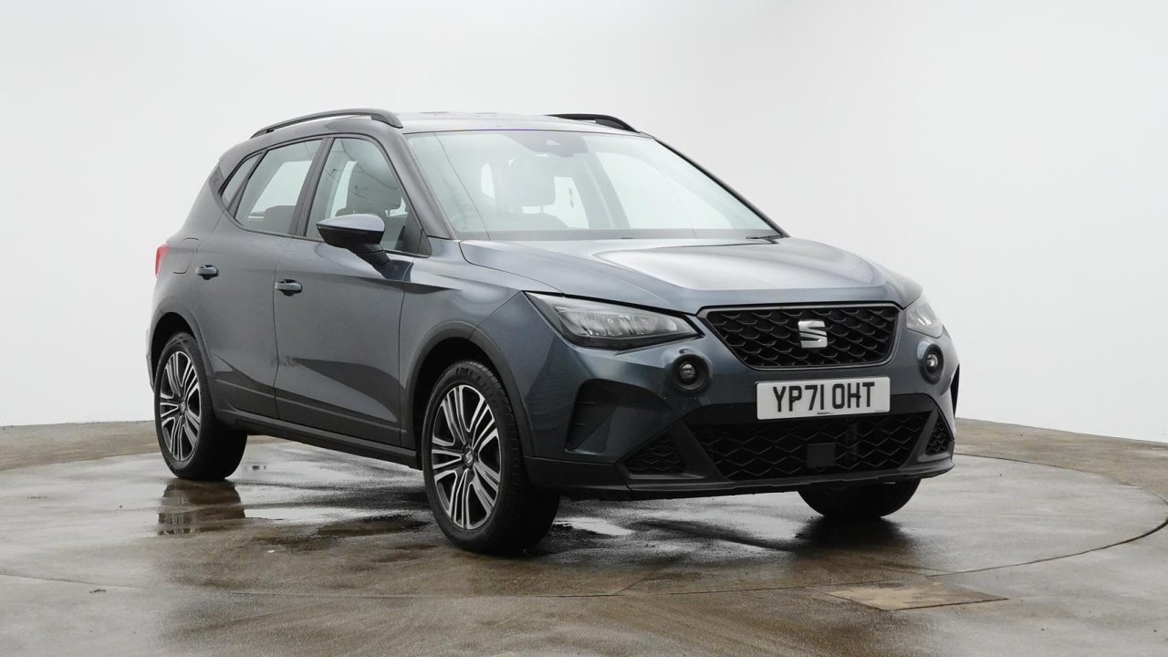 Main listing image - SEAT Arona