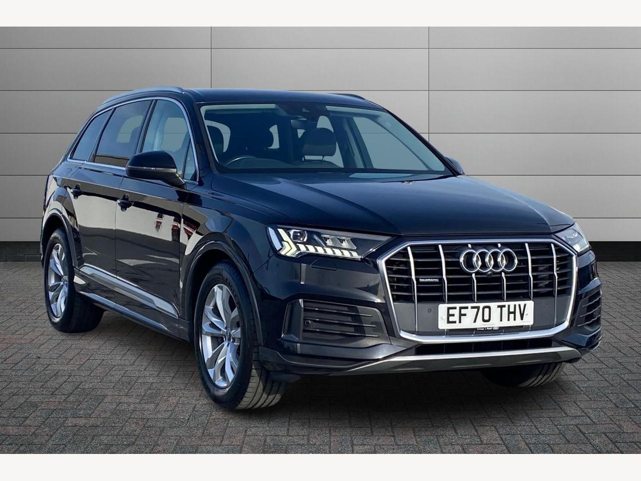 Main listing image - Audi Q7