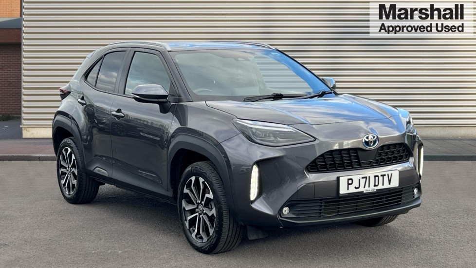 Main listing image - Toyota Yaris Cross