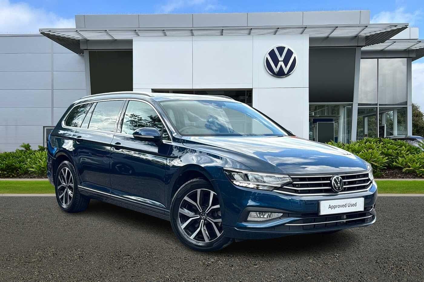 Main listing image - Volkswagen Passat Estate